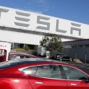 Tesla планирует открыть завод в Европе