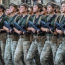 Геращенко сообщила, сколько женщин служат в рядах украинской армии